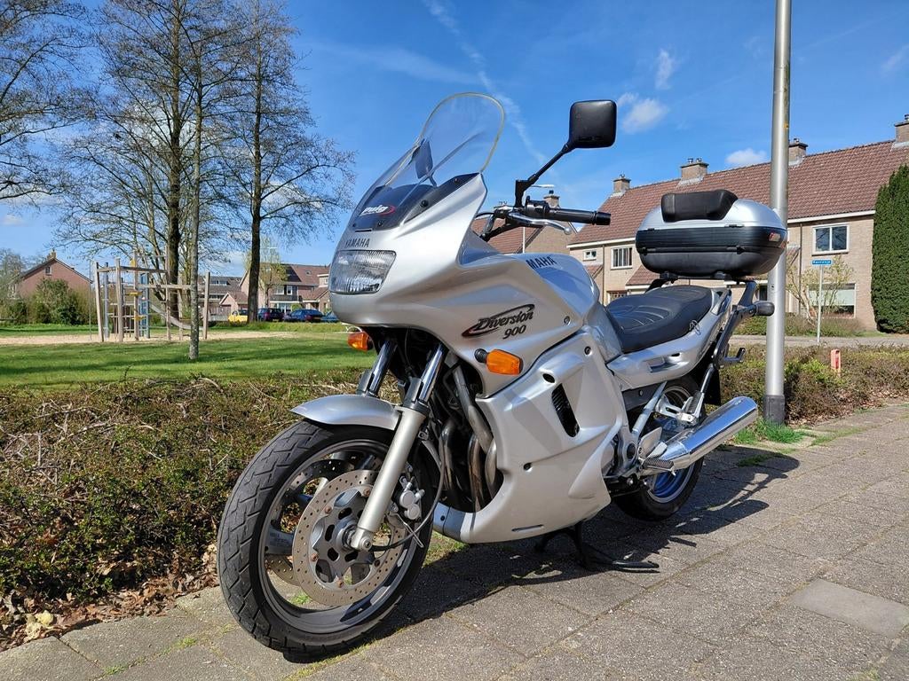 Yamaha Diversion XJ900S 2002, Cardan-aandrijving, 4 cilinders, Motorrijbewijs A, 900 cc