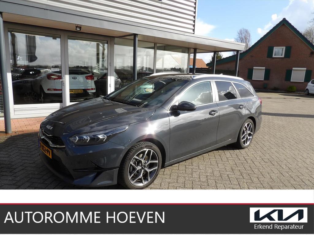 KIA Ceed Sw 1.0 Turbo ExecutiveLine Luxe Org. Ned. 39.000km, Gebruikt, Origineel Nederlands, Handgeschakeld, Zilver of Grijs
