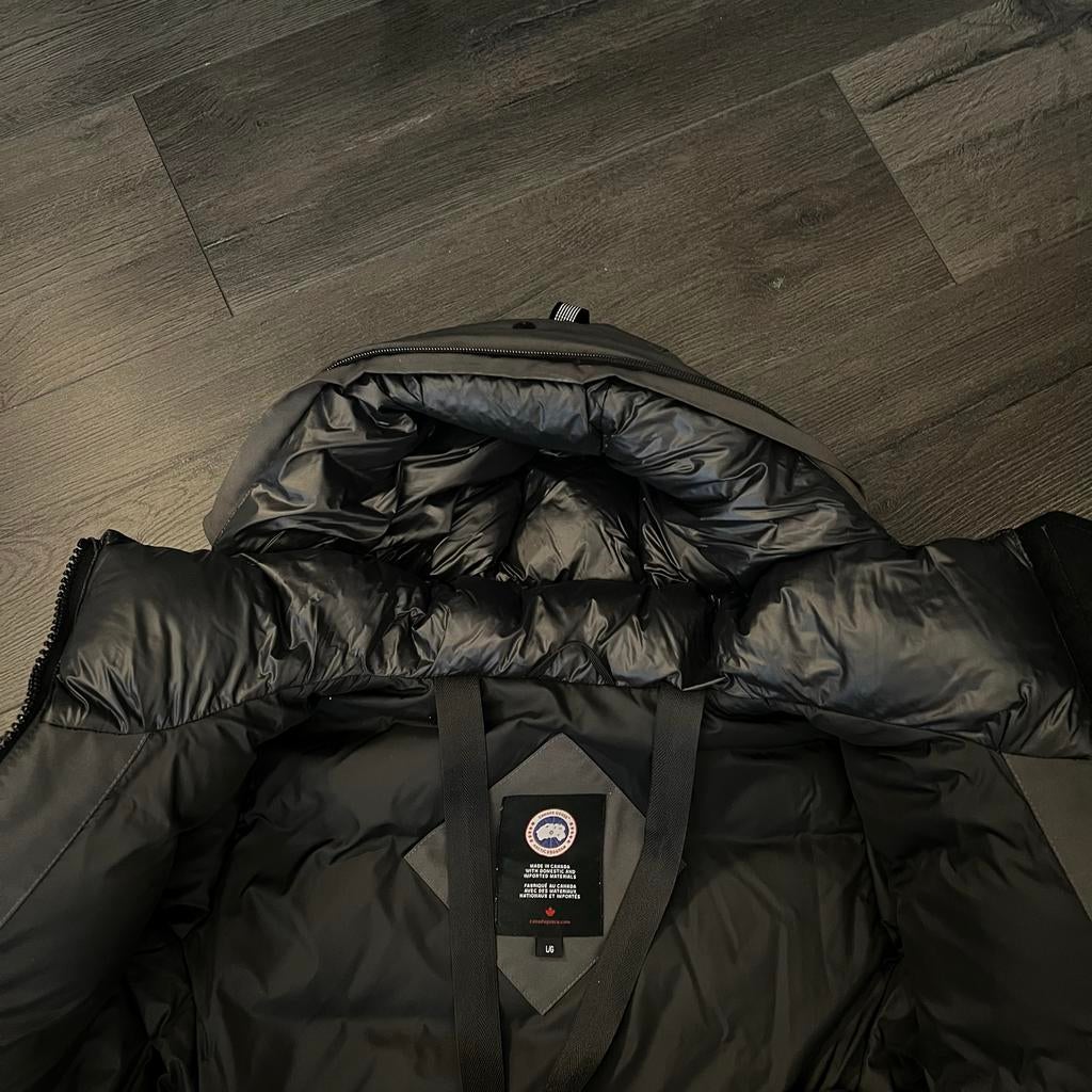 Canada Goose Limited Edition Parka - Grijs BIEDEN KAN, Kleding | Dames, Jassen | Winter, Zo goed als nieuw, Maat 42/44 (L), Grijs