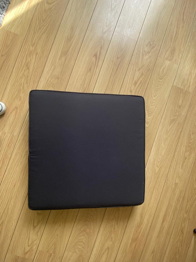 Tuinkussens tuinmeubelen, Ophalen, Zo goed als nieuw