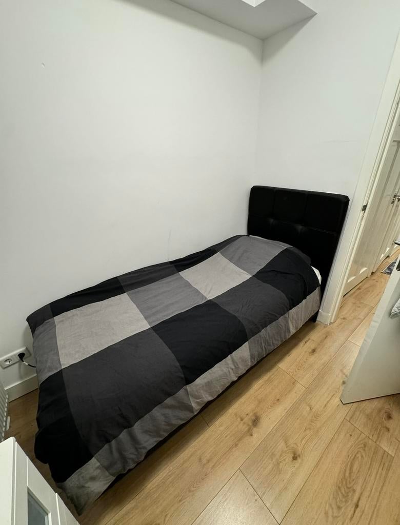 Kamer Te Huur Rotterdam Zuid, Huizen en Kamers, Kamers te huur, Rotterdam