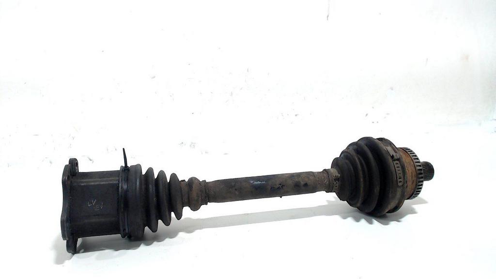 Aandrijfas links voor Audi A4, Onderdelen@venauto.nl, Van der Ven Autorecycling B.V., Gebruikt, Ettenseweg 76, 4706 PB Roosendaal, The Netherlands