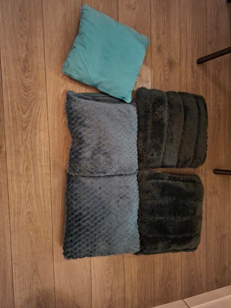 Sierkussens, Ophalen, Vierkant