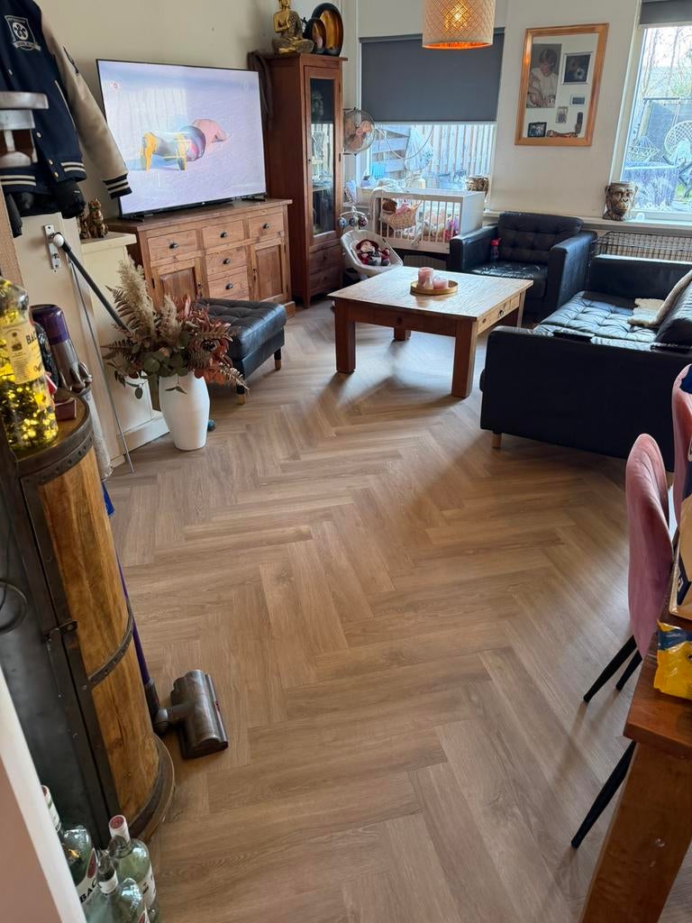 20 m2 visgraat verlijmbaar pvc merk Mflor, Ophalen, Kunststof, 50 tot 150 cm, Overige typen