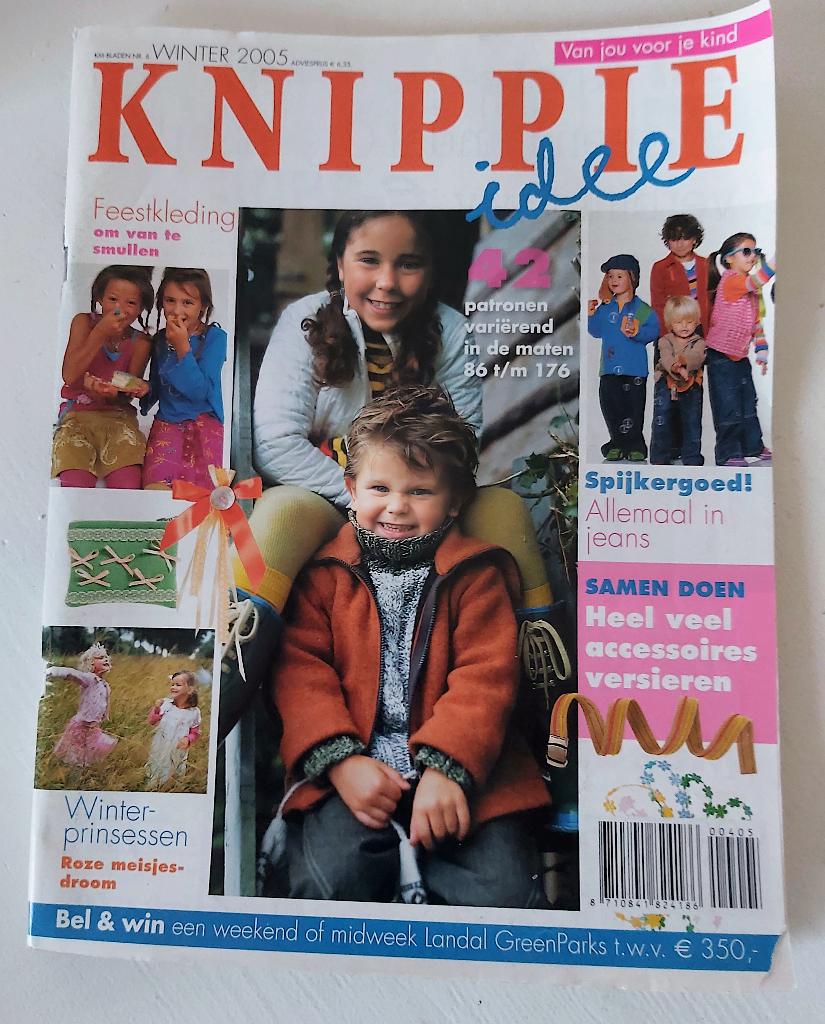 Knippie winter 2005 EN Neue mode kindermode, Hobby en Vrije tijd, Kledingpatronen, Gebruikt, Kind, Knippie, Verzenden
