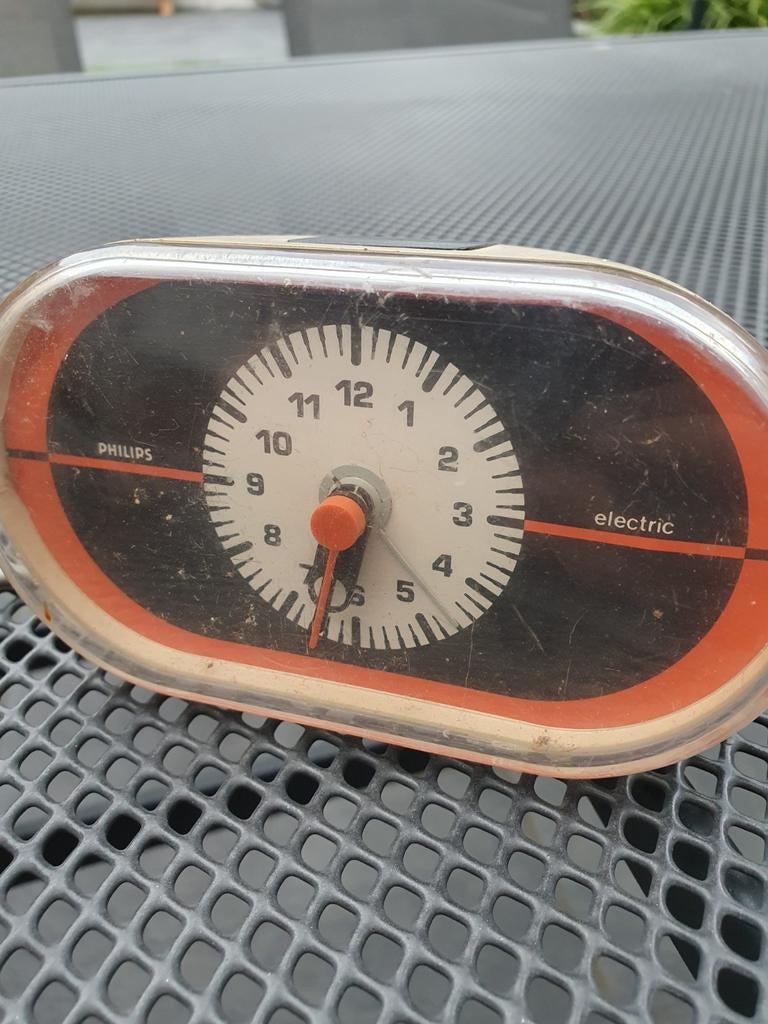 Philips  electrische klok wekker  HR 5283 werkend, Ophalen