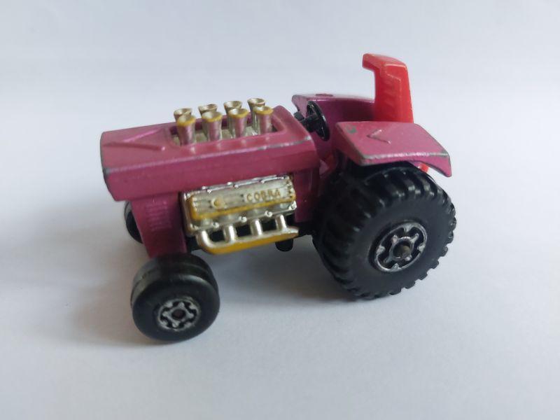 Hot Rod tractor Matchbox Cobra V8 trekker met rode zitting, Ophalen of Verzenden, Nieuw, Tractor of Landbouw