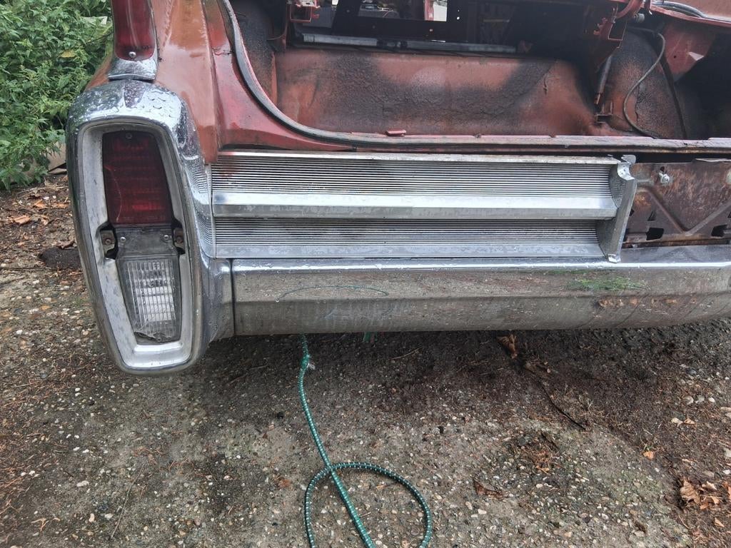 Cadillac Sedan de Ville 1963 achterbumper, Gebruikt, Achter, Bumper, Ophalen