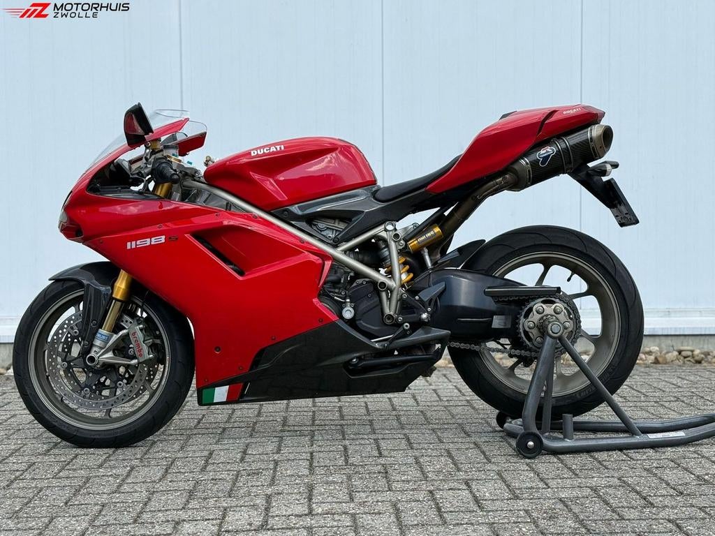 DUCATI 1198 S (bj 2009) 30878KM, Veel carbon