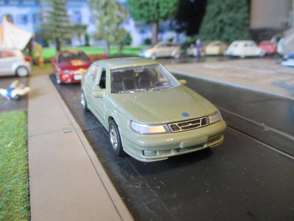 1/43 1997-2009 Saab 9-5 - Hongwell Nieuw in de verpakking, Hobby en Vrije tijd, Modelauto's | 1:43, Ophalen of Verzenden, Nieuw
