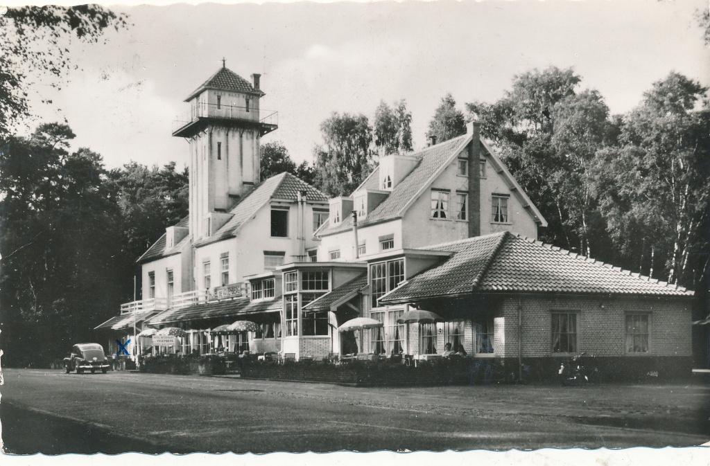 9402 Loenen (Vel) De Vrijenberg Hotel Restaurant, Ophalen of Verzenden, 1940 tot 1960, Gelderland
