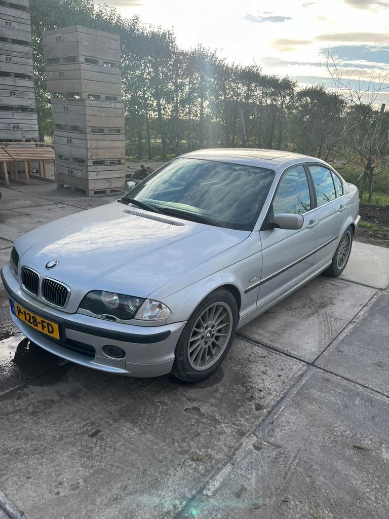 BMW 1999 Grijs, Auto's, 730 kg, 75 €/maand, 1700 kg, 1400 kg