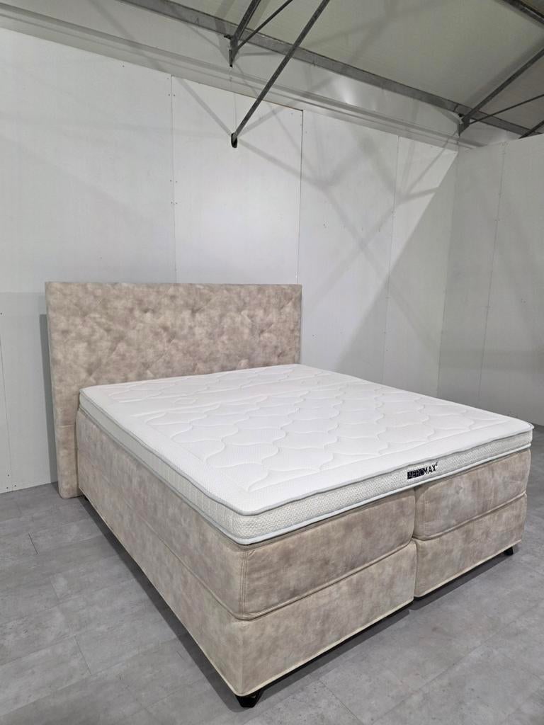 Boxspring Swiss Sense Royal Babylon 180x200 met Topper, Ophalen of Verzenden, Zo goed als nieuw, Tweepersoons, 180 cm