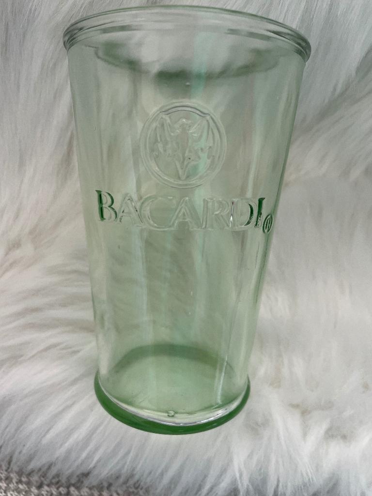Bacardi en Cointreau glas, Verzamelen, Ophalen of Verzenden, Zo goed als nieuw, Gebruiksvoorwerp