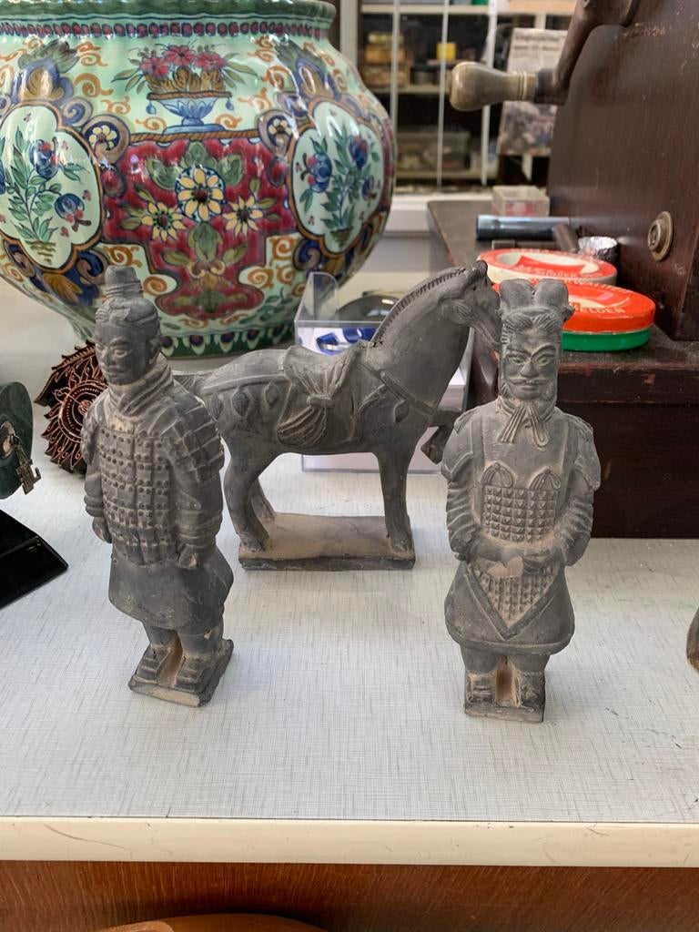 Beelden waarschijnlijk replica's Chinese terracotta krijgers, Ophalen of Verzenden