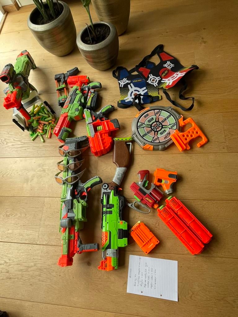 Nerf Guns apart of allemaal! Inclusief accessoires ;)., Ophalen, Nieuw