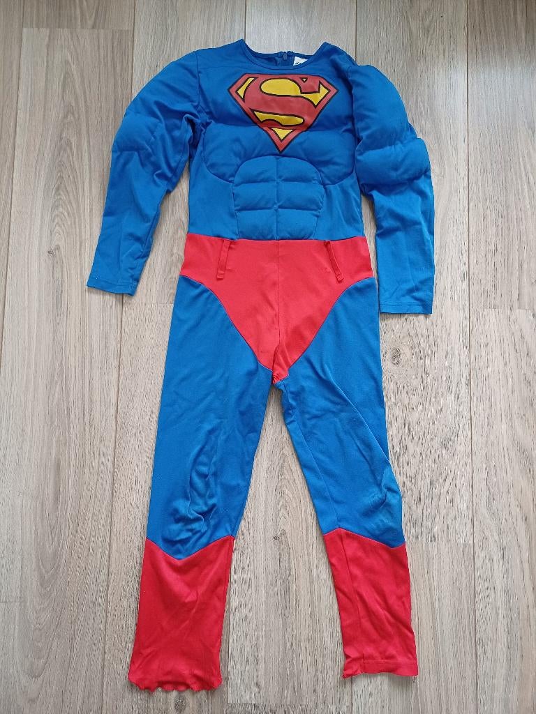 Superman pak, maat 122-128, Kinderen en Baby's, Carnavalskleding en Verkleedspullen, Ophalen of Verzenden, Gebruikt, 122 t/m 128