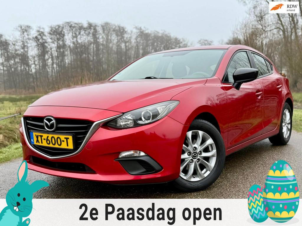 Mazda 3 1.5 S Airco 16inch 1ste Eigenaar Trekhaak Perfect on, Voorwielaandrijving, Euro 5, Gebruikt, Zwart
