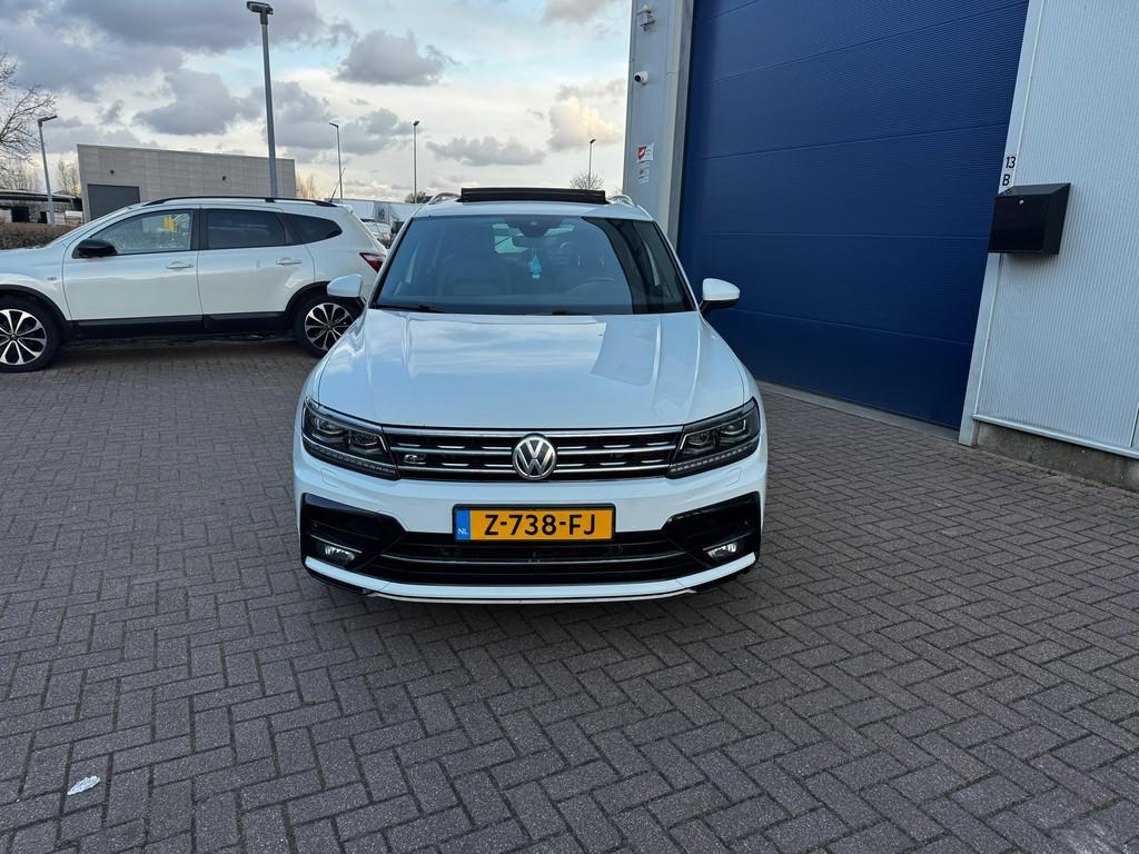 Volkswagen Tiguan 2.0 TDI Comfortline Business R, Gebruikt, 4 cilinders, Leder, Bedrijf