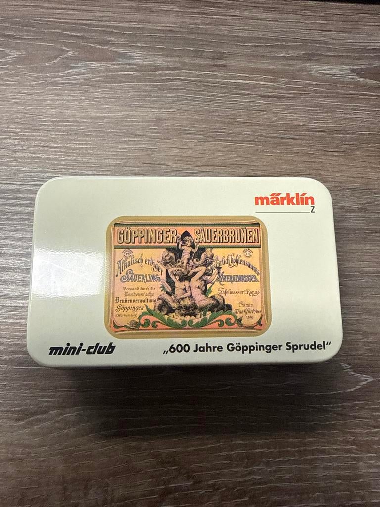 Märklin Z Mini-Club Museumwagen 2004 Göppinger Sprudel, Wisselstroom, Overige typen, Ophalen of Verzenden, Zo goed als nieuw