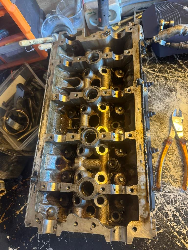 Cilinderkop cdl onderblok bwa, Auto-onderdelen, Ophalen, Gebruikt, Audi