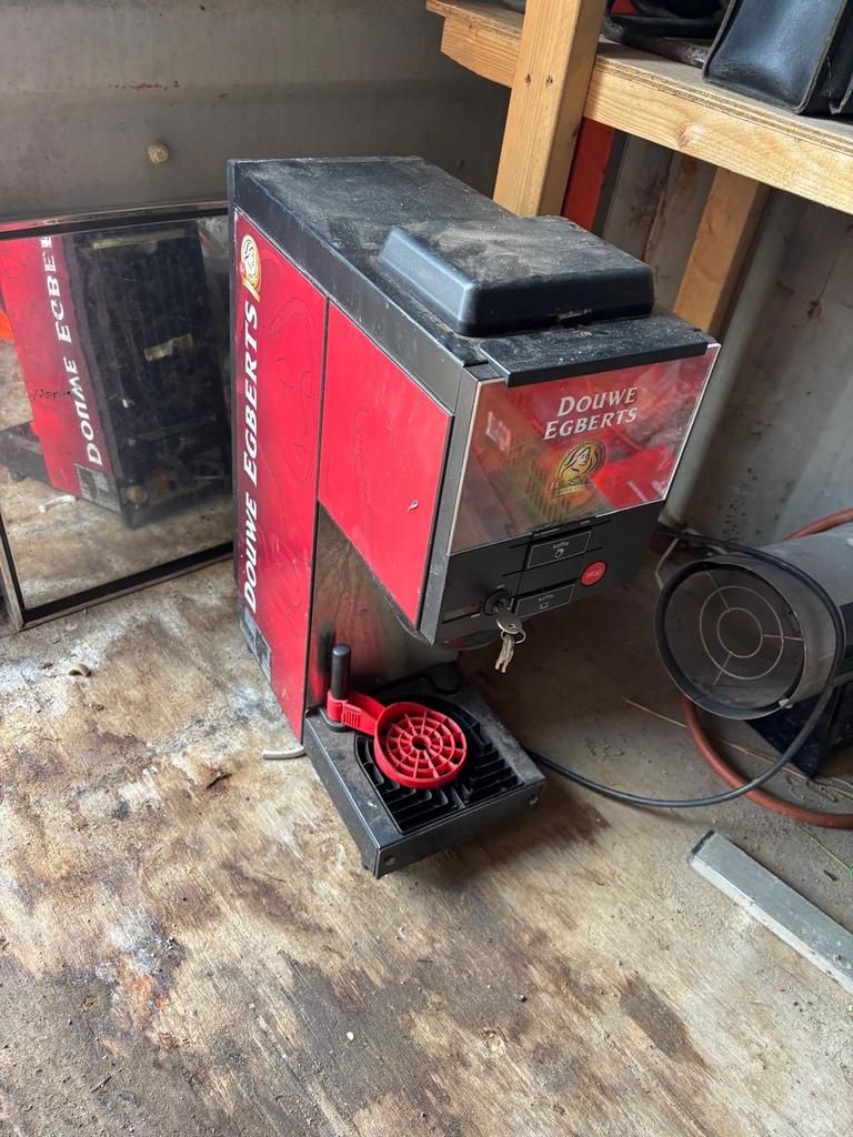 Douwe Egberts Koffiemachine - Ideaal voor kantoor/horeca, Ophalen, Gebruikt, Overige typen, Koffiemachine