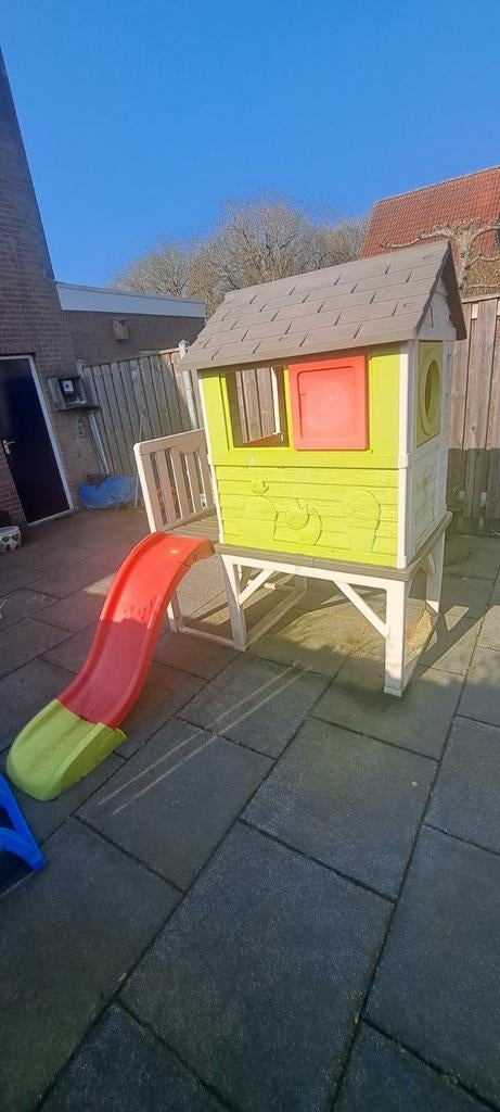 Smoby huisje met glijbaan, Kinderen en Baby's, Ophalen, Kunststof