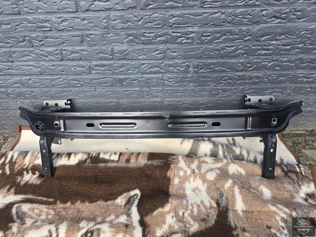 Seat Cupra Leon 5FA 2020-2024 Bumperbalk Balk Voor 5FA807097, Gebruikt, Voor, Autovia A-2, Km 585 585
08760  Martorell, ES, Ophalen of Verzenden