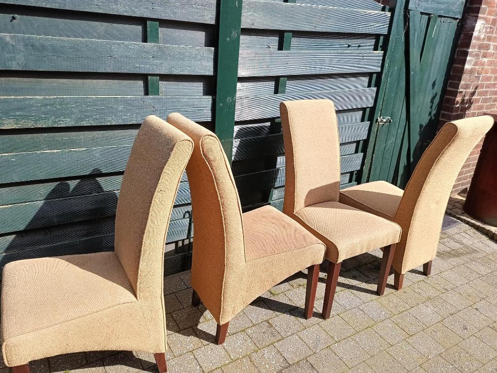 Eetkamerstoelen stoelen 4 stuks , kunnen gebracht worden, Ophalen, Gebruikt
