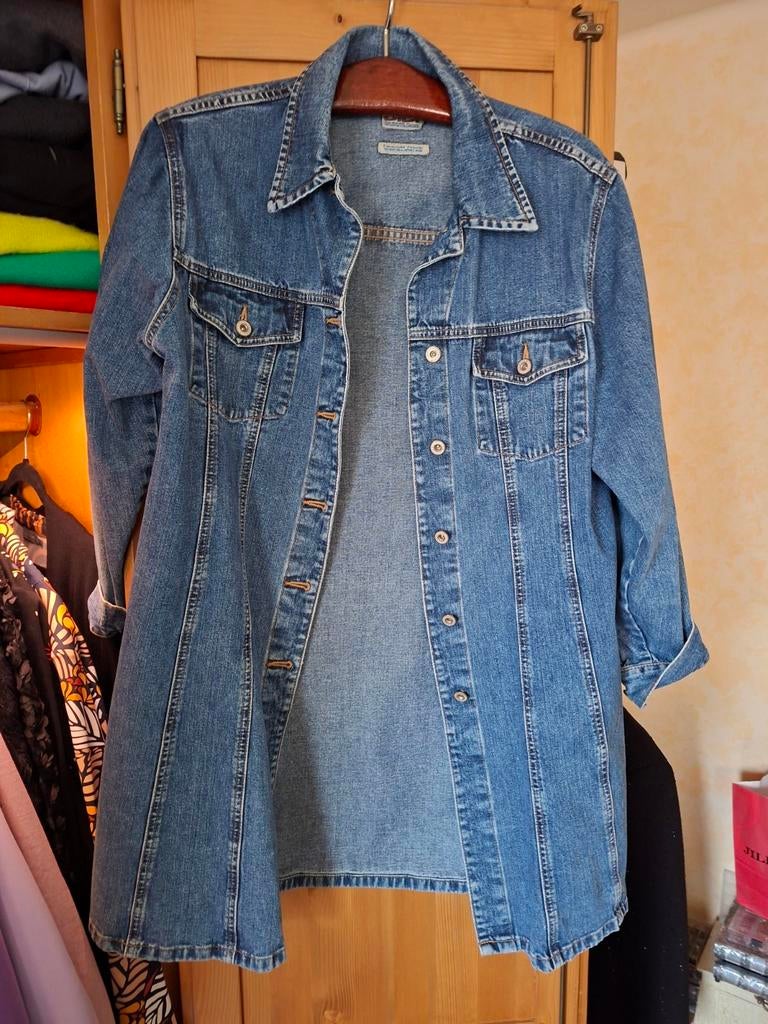 Didi langer spijkerjack getailleerd mt 42-44?, Ophalen of Verzenden, Zo goed als nieuw, Maat 42/44 (L), Blauw