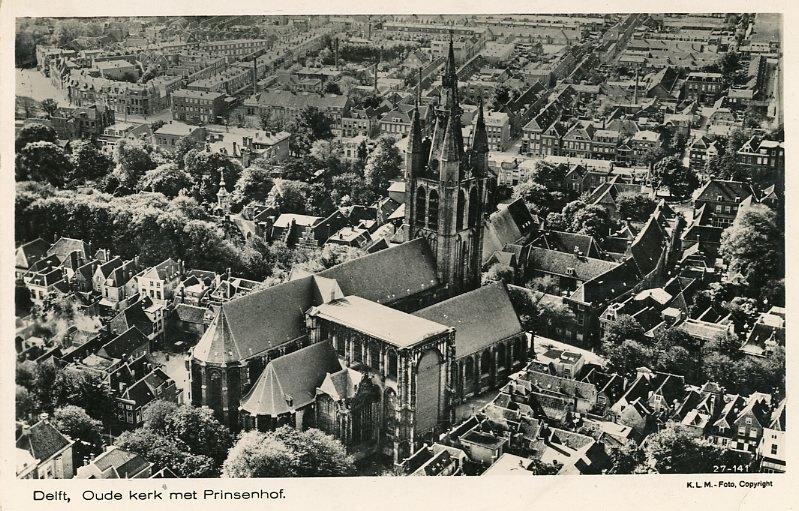 DELFT – Luchtfoto Oude Kerk met Prinsenhof 1940 (DV030), Verzenden, 1940 tot 1960, Ongelopen, Zuid-Holland