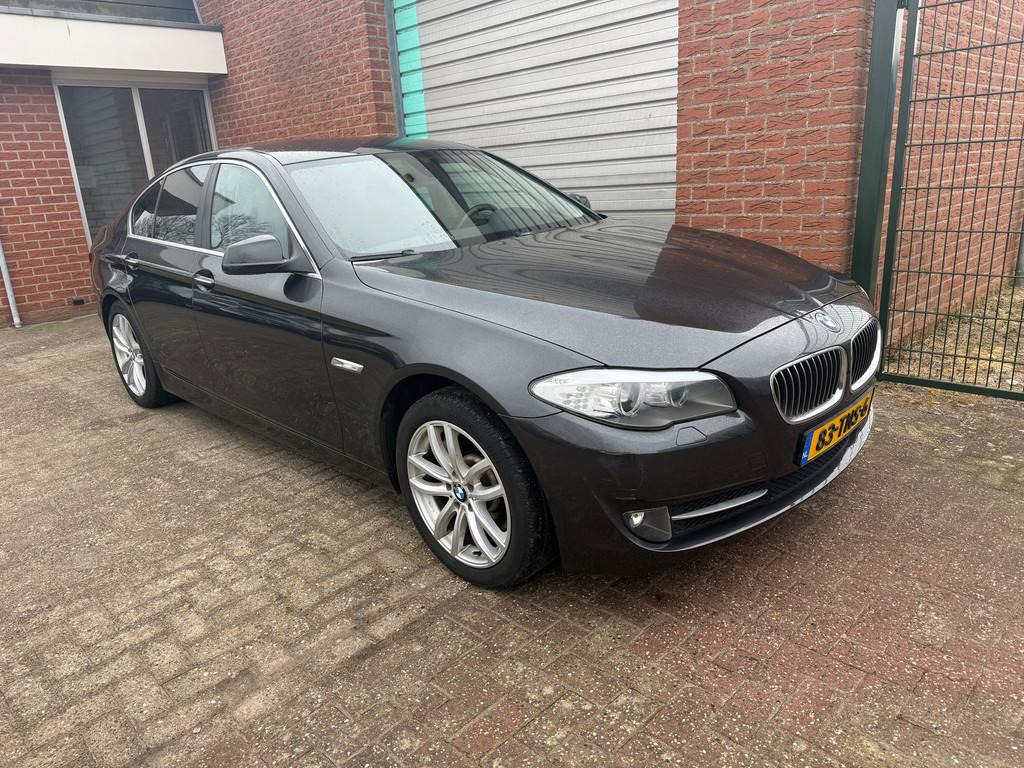 BMW 5-serie 528i High Executive automaat NAV.+ Clima Bj:2012, Automaat, Euro 5, Gebruikt, 2000 kg