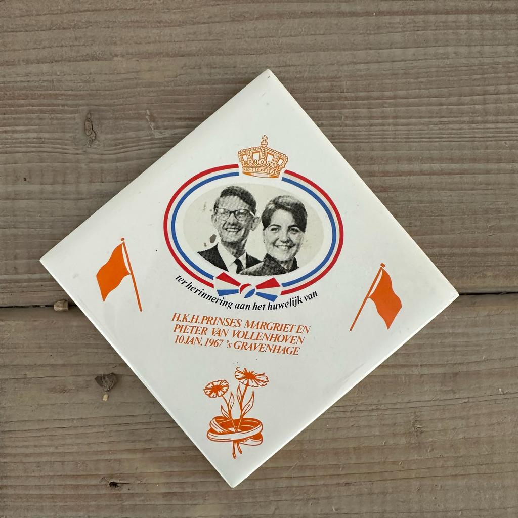 Herdenkingstegel, tegel, huwelijk Margriet en Pieter, Ophalen of Verzenden, Zo goed als nieuw