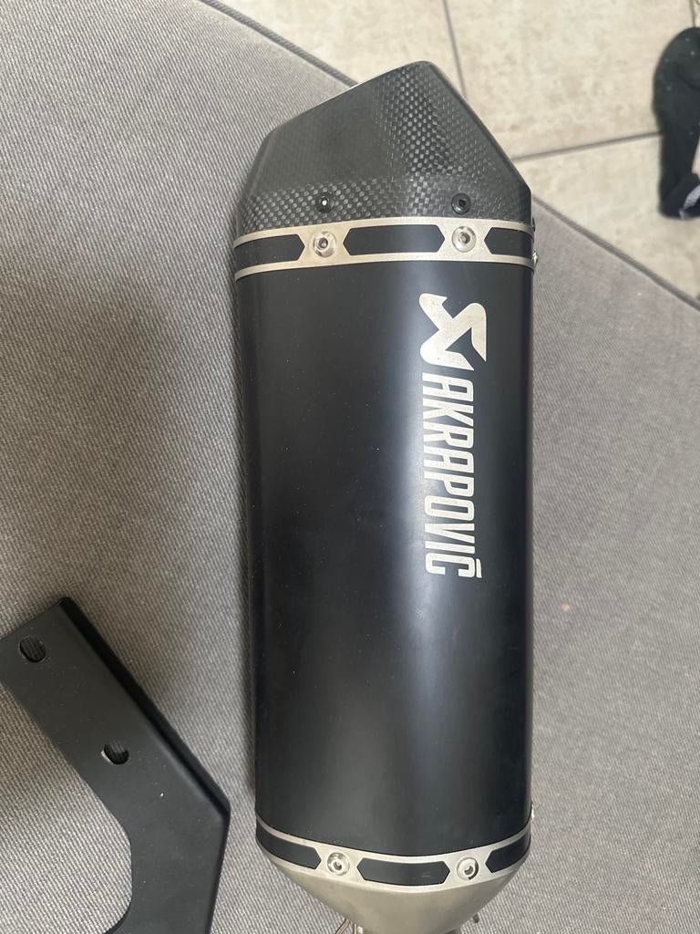 Akrapovic uitlaatdemper voor motorfiets, Verzenden, Gebruikt