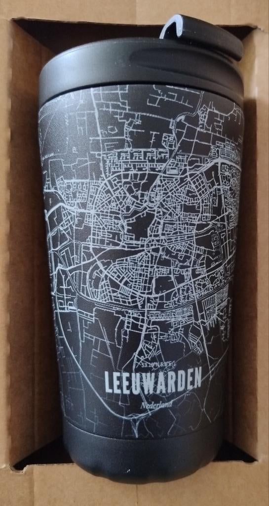 Izi travel mug thermosbeker opdruk Leeuwarden twv €30, Huis en Inrichting, Ophalen of Verzenden, Overige stijlen, Kop(pen) en/of Schotel(s)