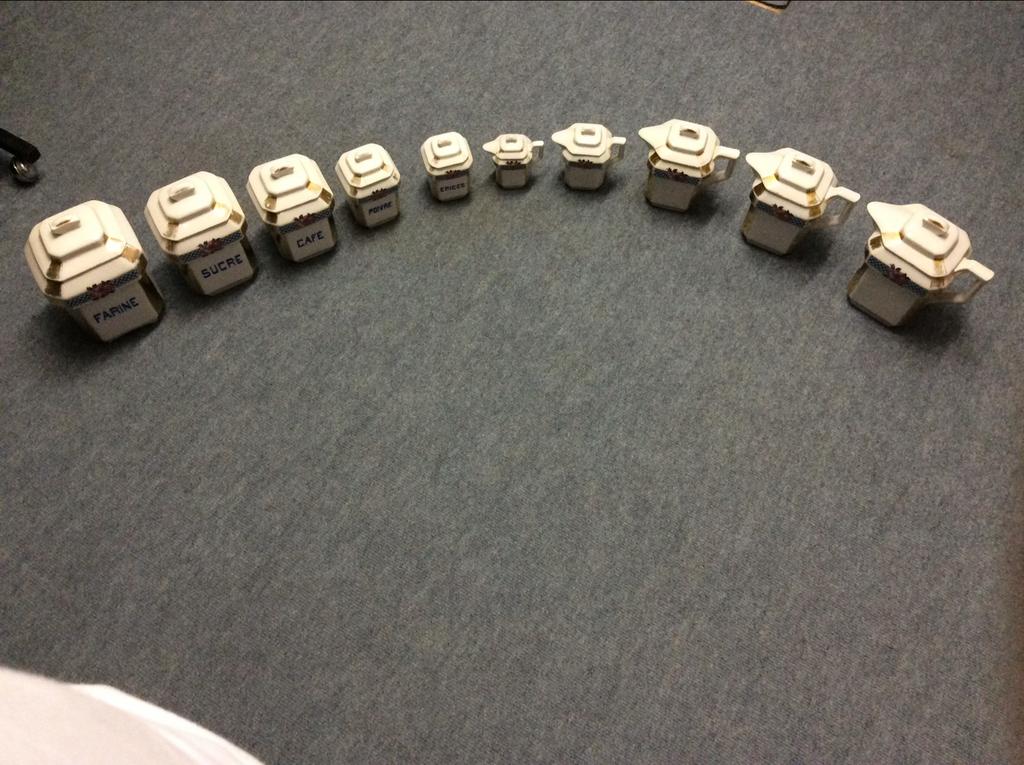 Antieke keukenspullen: 10-delige set voorraadpotten, Ophalen