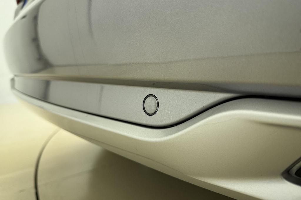 Opel Grandland 1.2 Turbo Ultimate 130 PK | Navigatie | Stoel, Auto's, Gebruikt, Euro 6, 1199 cc, Handgeschakeld