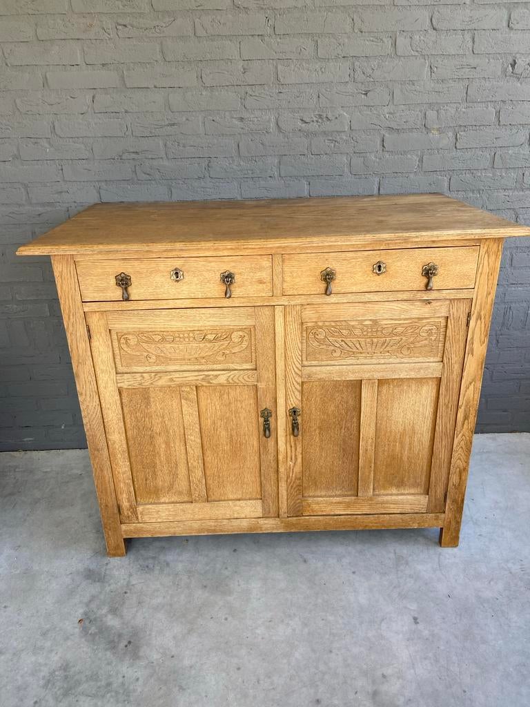 Leuke houten commode, Kinderen en Baby's, Kinderkamer | Commodes en Kasten, Zo goed als nieuw, 90 tot 105 cm, 100 cm of meer, 50 tot 70 cm