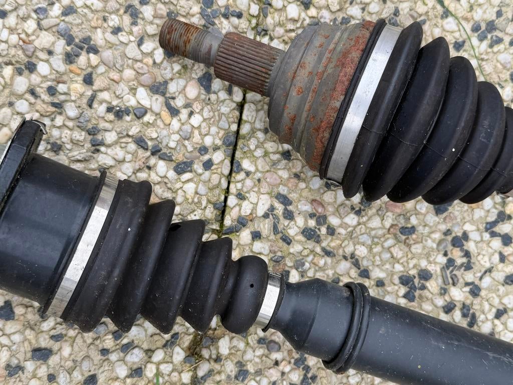 Aandrijfassen - Set van 2 (Gebruikt), Auto-onderdelen, Ophalen, Gebruikt