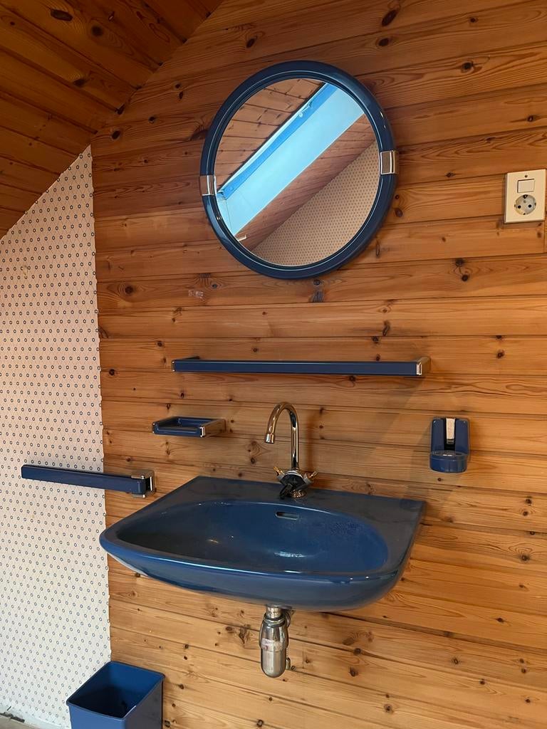 Vintage wastafel blauw inclusief toebehoren, Ophalen, Gebruikt, Overige typen, 50 tot 100 cm