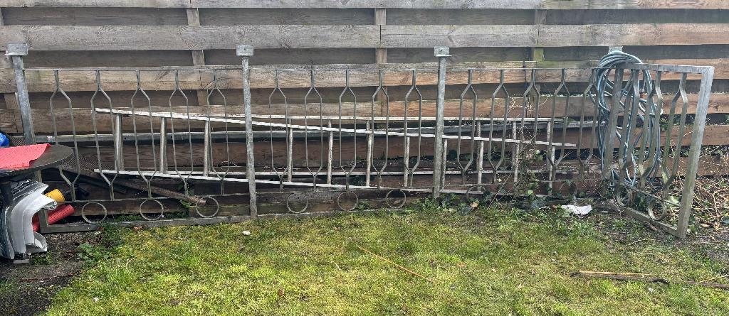 Zwaar hekwerk met draaihek/looppoort verzienkt, Ophalen, Met poort, Gebruikt, Overige typen