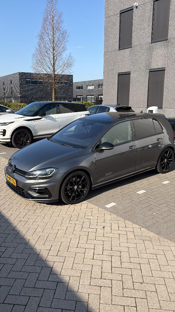 Volkswagen Golf 2.0 TSI 4Motion 310pk 7-DSG 5D 2018 Grijs, Auto's, Automaat, USB, Zwart, 4 cilinders