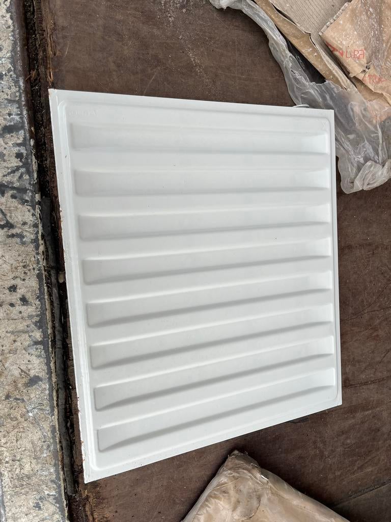 2 radiatoren te koop, Ophalen, Nieuw, Radiator, 30 tot 80 cm