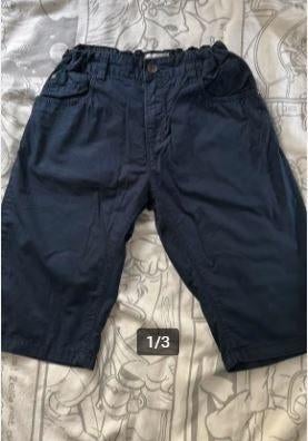 Donker blauwe korte broek maat 170 C&A, Kinderen en Baby's, Kinderkleding | Maat 170, Broek, C&A, Ophalen of Verzenden, Zo goed als nieuw