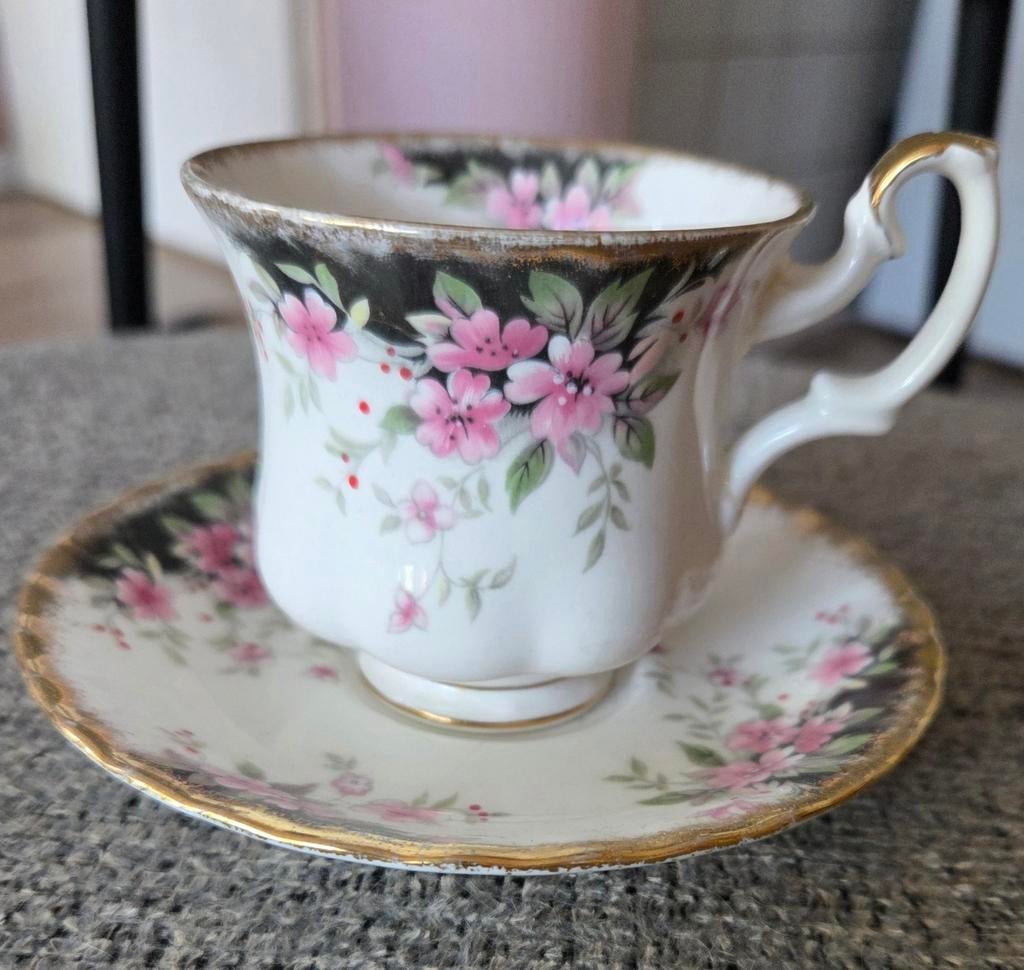 Royal albert kop en schotel thee, Ophalen