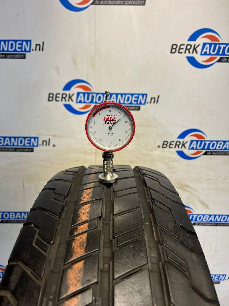 4x Continental ContiVanContact 205/70 R17C 115/113R 205/70/1, -, -, 17 inch, Band(en)