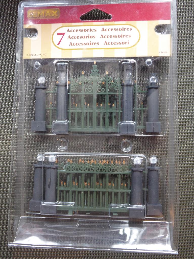 Lemax Set -  Classic victorian fence - ik ruim op, Ophalen of Verzenden, Nieuw