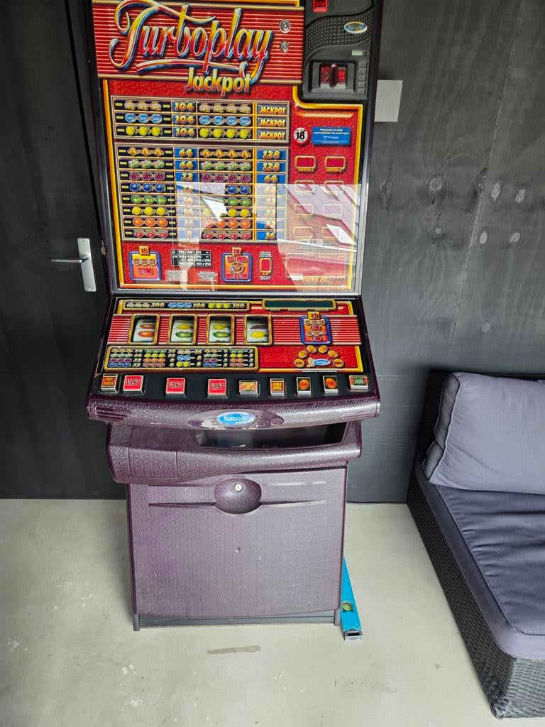 Gokkast Turboplay Jackpot, Euro, Ophalen, Gebruikt