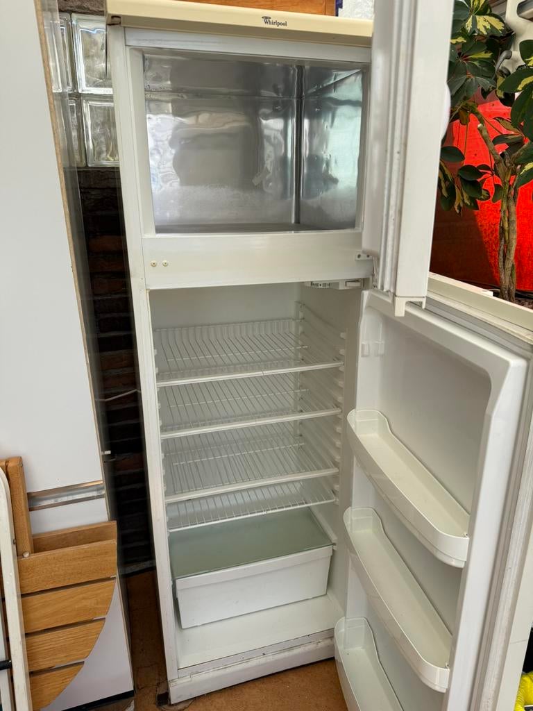 Koelkast met vriesvak- 158cm hoog. Koelvriescombinatie, Ophalen, 200 liter of meer, Zo goed als nieuw, 140 tot 160 cm