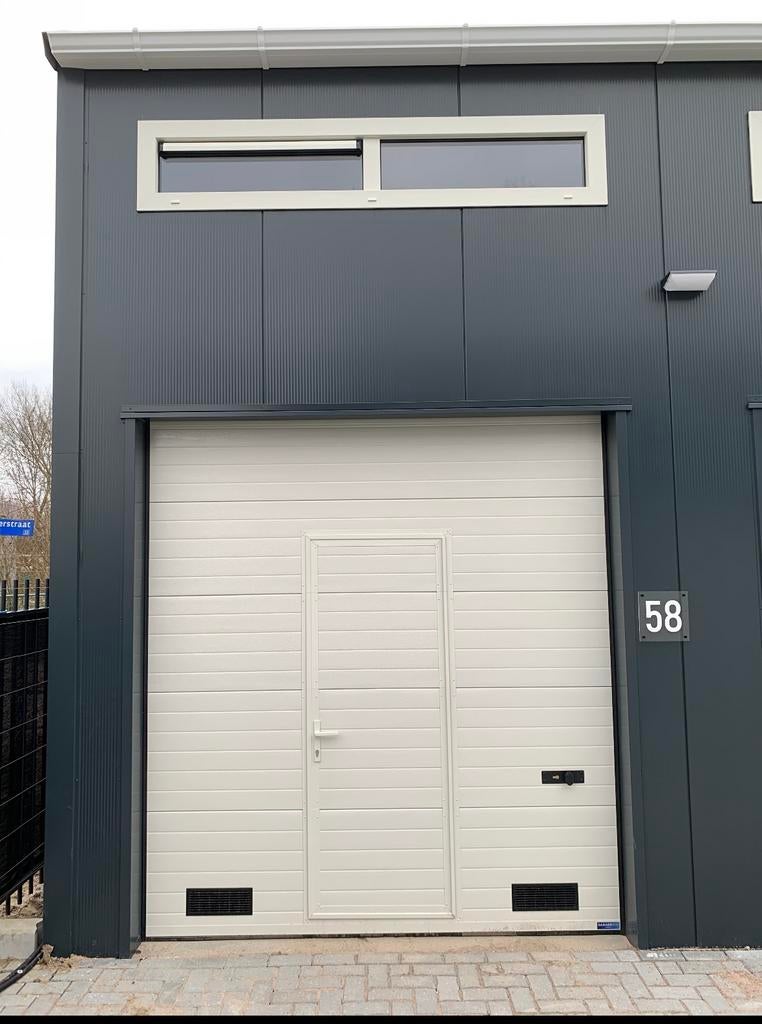 XL Garagebox / opslagruimte Almere Buiten te HUUR - 36m2, Auto diversen, Autostallingen en Garages